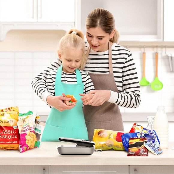 Heat Seal & Cutter with Lanyard, Portable Handheld Chip Bag(1 Set(Any Coor)) - Picture 5 of 9